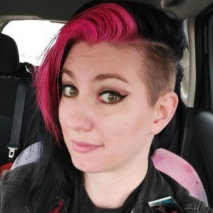 Meet your Posher, Tine